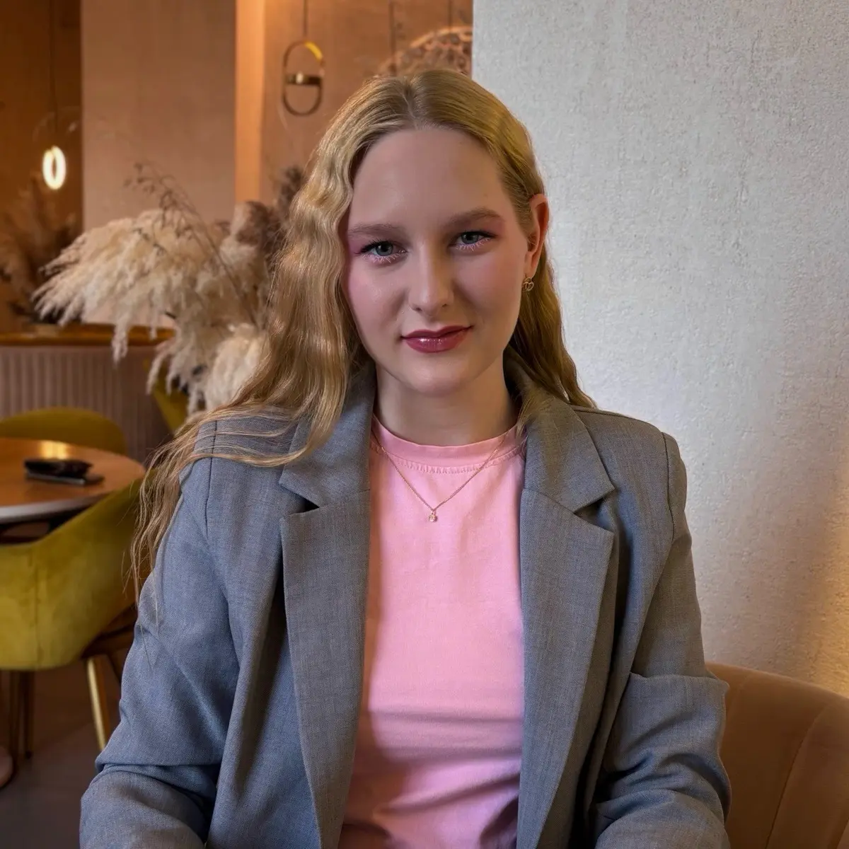 Анна Саулова | Сетка — социальная сеть от hh.ru