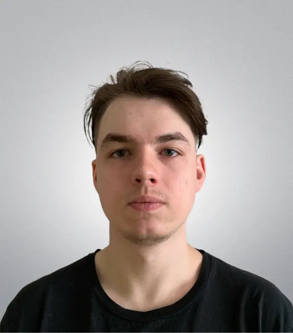 Максим Харций