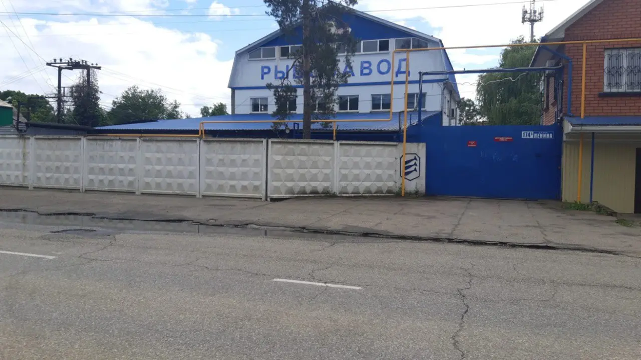 🏭 СДАЁТСЯ в аренду 2 и 3 этажи пищевого цеха (всего 470 м²) в Апшеронске!📍 Краснодарский край — готовый бизнес без вложений в недвижимость
💡 Что есть:2 и 3 этажи свободны (общая площадь каждого этажа ... | Сетка — социальная сеть от hh.ru