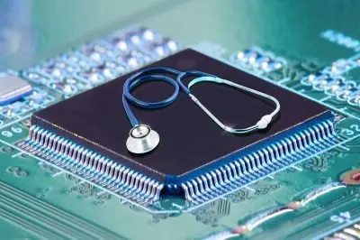 🩺 AI уже в кабинете врача
Искусственный интеллект активно входит в работу врачей, особенно в экстренной медицине | Сетка — социальная сеть от hh.ru