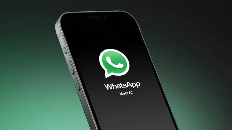 WhatsApp начинает готовиться к крестному походу на AI-продавцов.
В чем суть: Если с клиентом будет общаться не живой человек, а только AI-продавец, аккаунт будет заблокирован | Сетка — социальная сеть от hh.ru