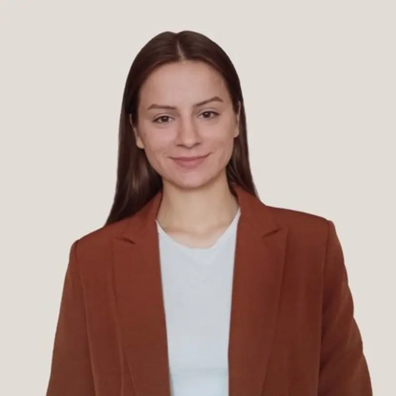 Арина Иванова