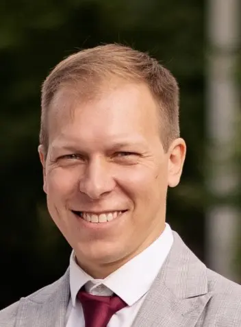 Александр Алов