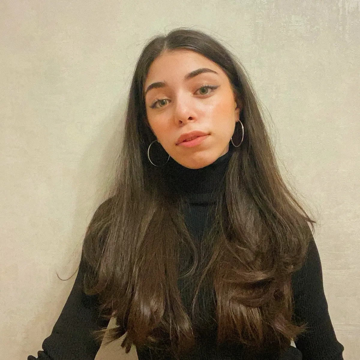 Элина Асланова | Сетка — социальная сеть от hh.ru