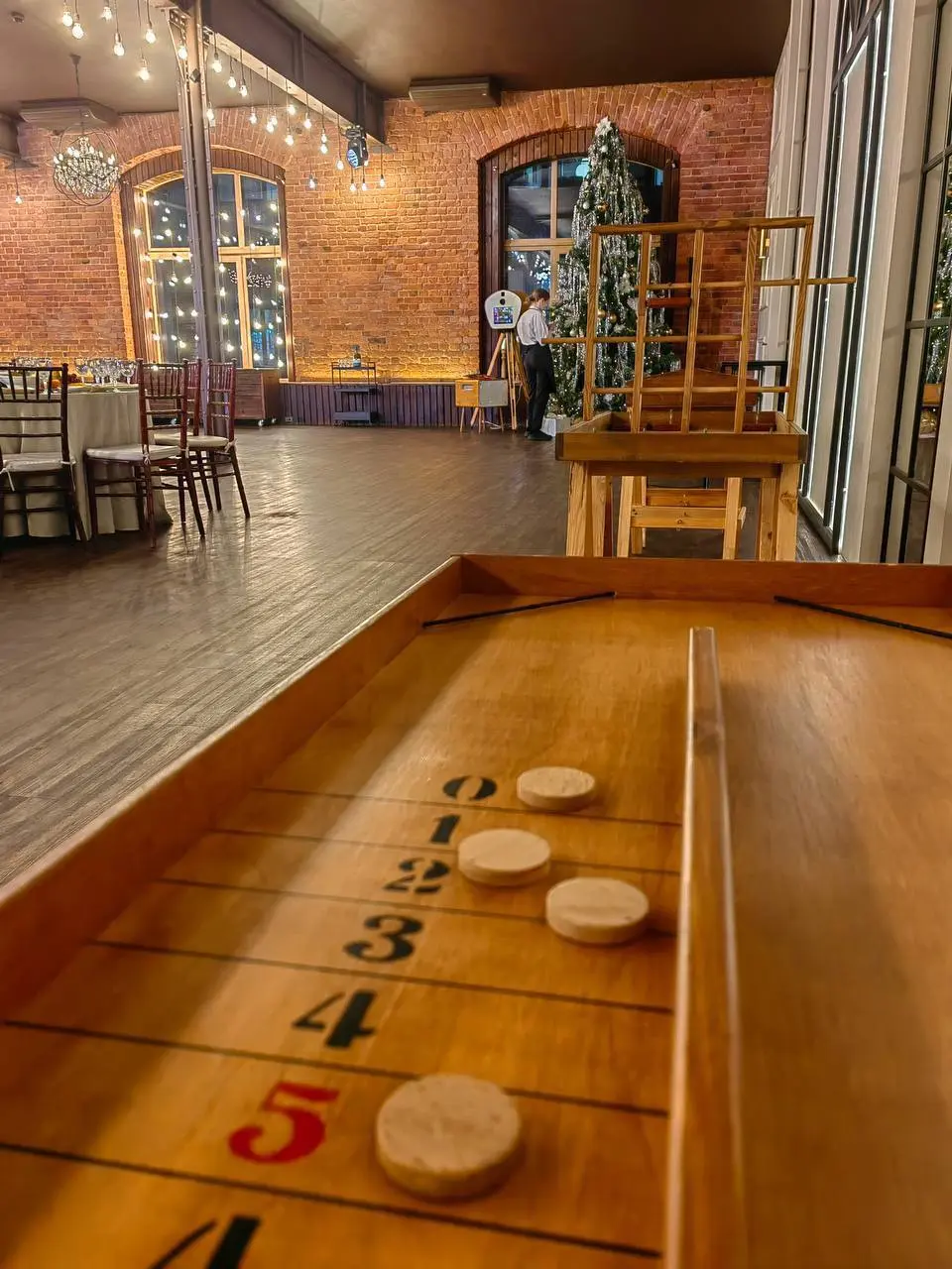 СЕЗОН НОВОГОДНИХ КОРПОРАТИВОВ ОТКРЫТ! 🎄
Превратите новогоднее мероприятие в пространство для живого общения и укрепления команды.
ПИКАДУ ПАРК  — это уникальная коллекция деревянных исторических игр | Сетка — социальная сеть от hh.ru