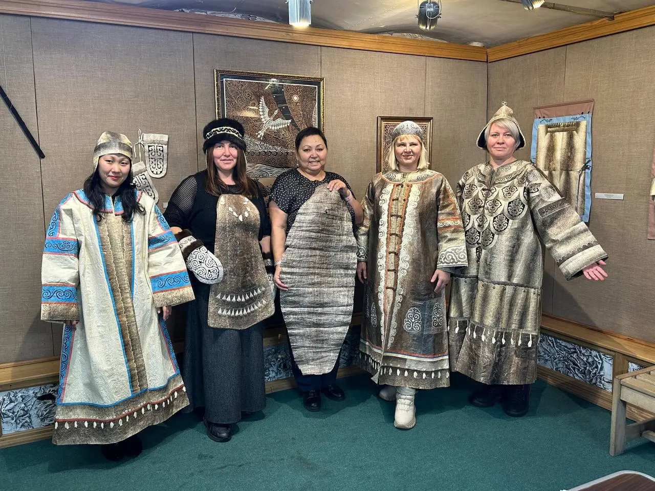 #СереброАмура
#благодарность
#диплом
Это часть фотографий с проекта. «Серебро Амура»
Очень быстро 💨 пролетели дни. | Сетка — социальная сеть от hh.ru