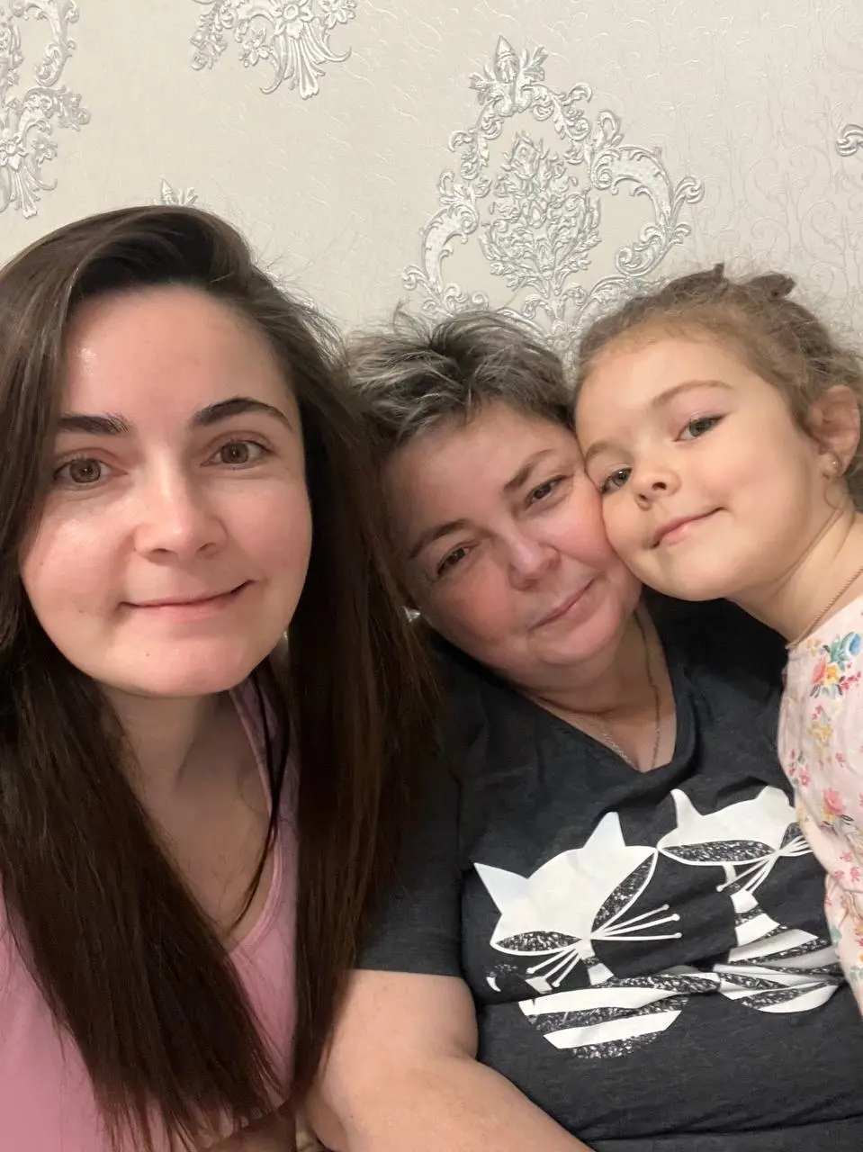Доброе утро, прекрасные 🥰
Ко мне приехала мама, поэтому заставила вас немного подождать.
В комментариях под предыдущим постом, вы узнали в каком знаке зодиака у вас находится Луна | Сетка — социальная сеть от hh.ru