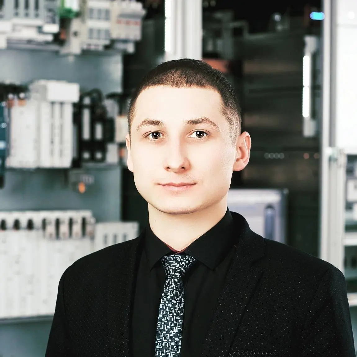 Денис Петров | Сетка — социальная сеть от hh.ru