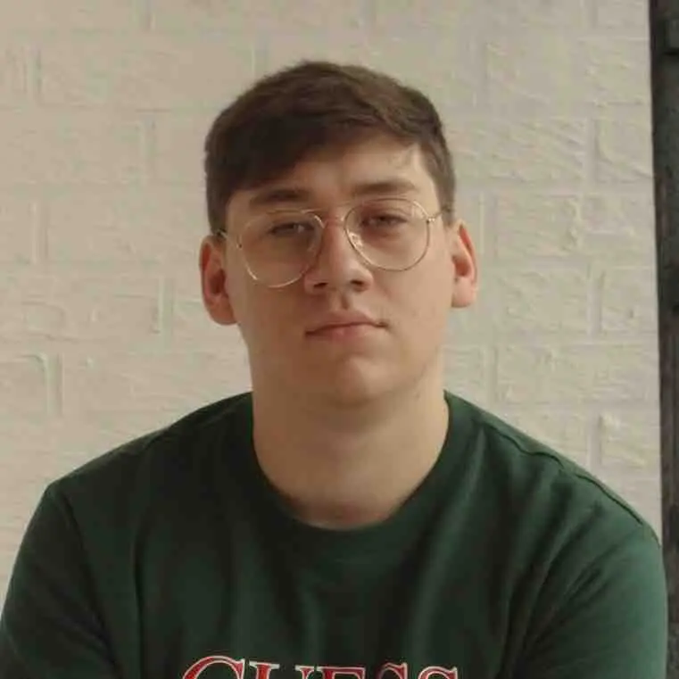 Максим Ломакин | Сетка — социальная сеть от hh.ru