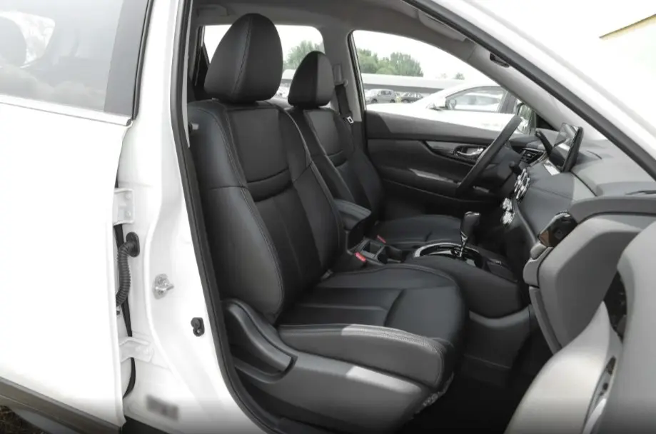 🚘Nissan X-Trail Leading Edition
Новый герой под 160 л.с.
Тот самый момент, когда японское имя, китайская сборка и здравый смысл встретились в одной машине😎
• Бензин 2.0 л, 151 л.с | Сетка — социальная сеть от hh.ru
