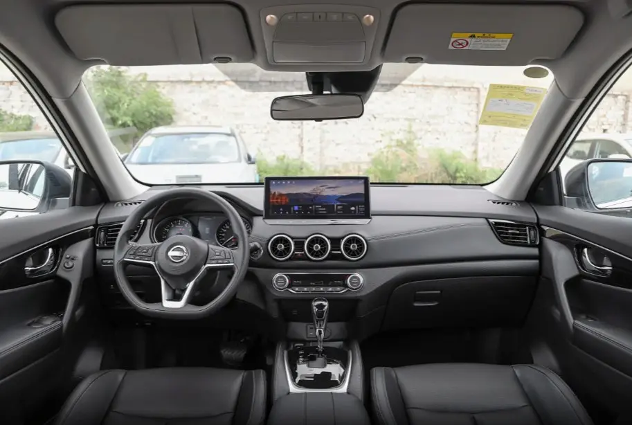 🚘Nissan X-Trail Leading Edition
Новый герой под 160 л.с.
Тот самый момент, когда японское имя, китайская сборка и здравый смысл встретились в одной машине😎
• Бензин 2.0 л, 151 л.с | Сетка — социальная сеть от hh.ru