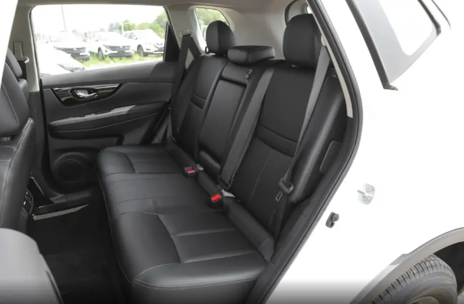 🚘Nissan X-Trail Leading Edition
Новый герой под 160 л.с.
Тот самый момент, когда японское имя, китайская сборка и здравый смысл встретились в одной машине😎
• Бензин 2.0 л, 151 л.с | Сетка — социальная сеть от hh.ru