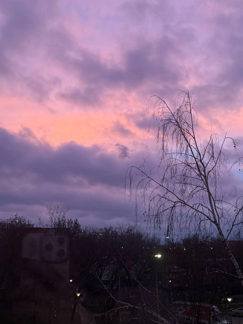 Небо сегодня утром 💔 вся квартира была залита розовым утренним светом | Сетка — социальная сеть от hh.ru