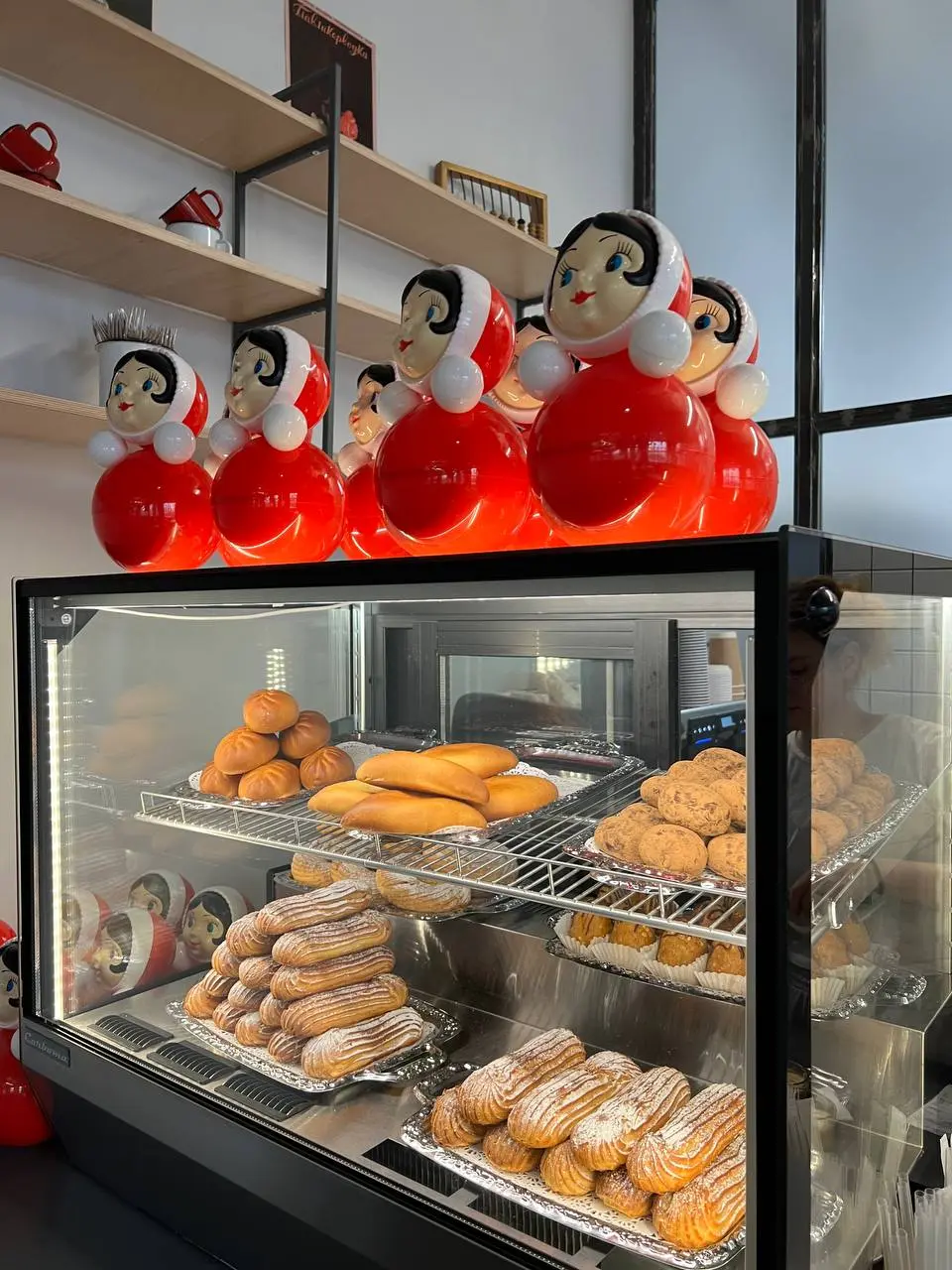 на самом деле мне показалось, что Самара супер серая, но есть одно место, которое меня заставило поверить, что город реально хорош!
филиал Третьяковки в Самаре 🏛
сейчас работают 2 выставки — «Музей Фа... | Сетка — социальная сеть от hh.ru