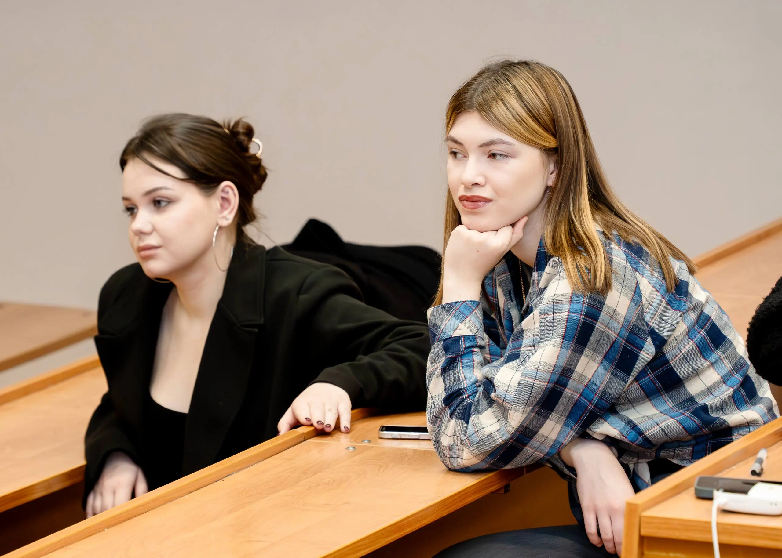 Познакомил своих любимых студентов ещё с одним уникальным человеком. Олимпийская чемпионка, спортивная журналистка, жена, мать и кулинар Елена Вайцеховская | Сетка — социальная сеть от hh.ru
