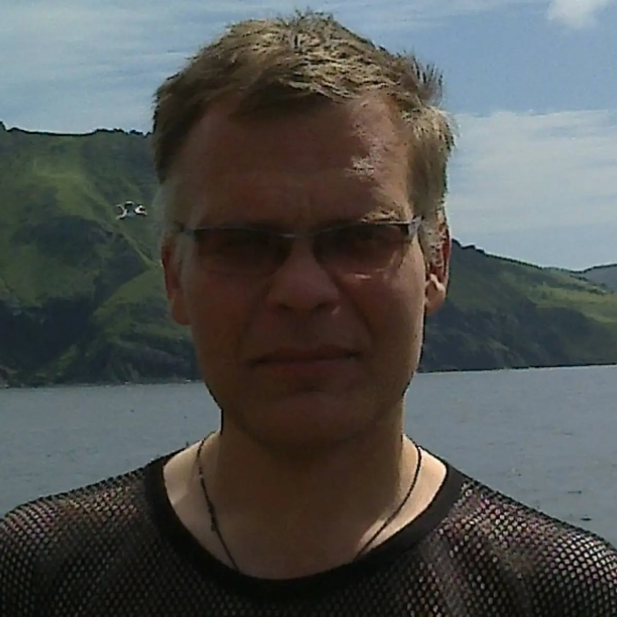 Виктор Сафронов
