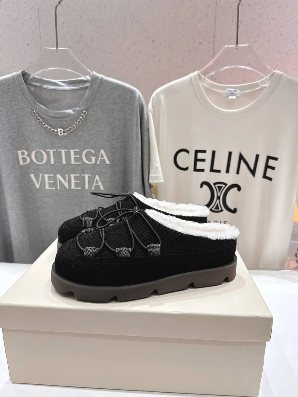 ✔️Премиум
✔️В наличии 36-42 размеры
✔️Цена 18.000₽
✔️Доставка-примерка по Москве
✔️ +7 (968) 431-64-42
✔️Отправка в регионы ✈️ в этот же день | Сетка — социальная сеть от hh.ru