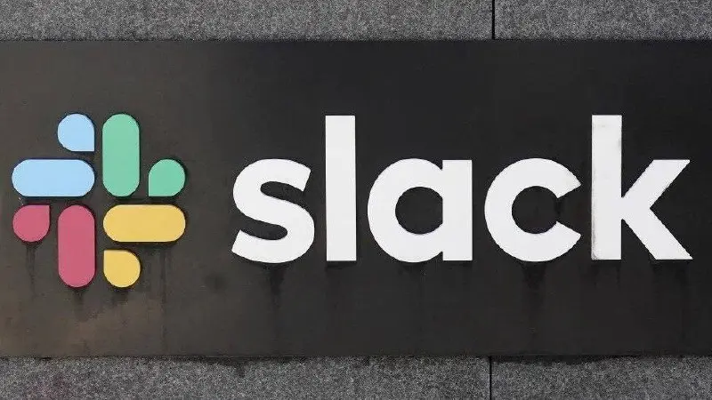 Стратегия Slack:
1. Продукт для b2b-коммуникаций, построенный с упором на вирусность и самозапуск команд.
2. Бесплатный пробный период, затем рост за счет перехода на платные тарифы.
3 | Сетка — социальная сеть от hh.ru