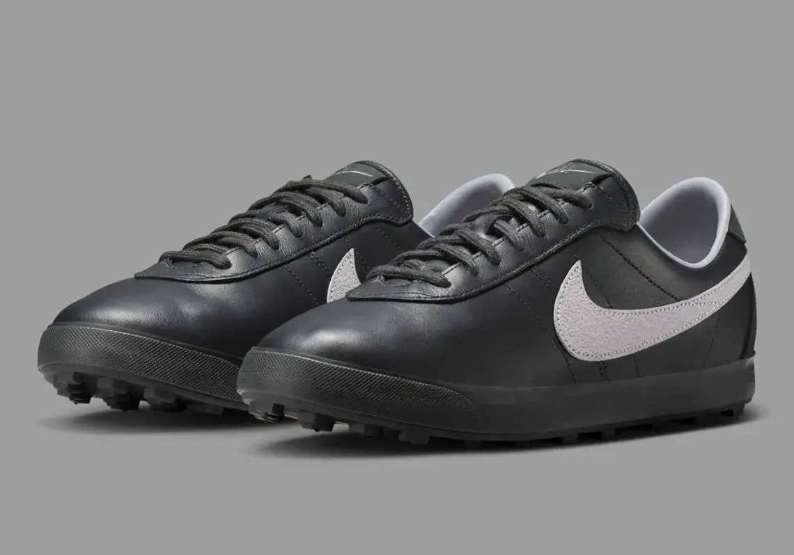 Ого, АСТРОЛОГИЧЕСКИЕ кроссовки собирается дропнуть Nike. На задниках вышиты Солнце и Луна, а на стельках те же принты. Забавно, что Nike позиционируют Astrograbbers как исключительно женскую модель | Сетка — социальная сеть от hh.ru
