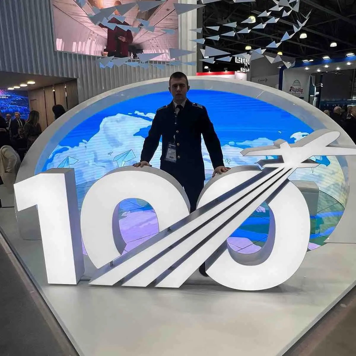 Максим Андреевич | Сетка — социальная сеть от hh.ru