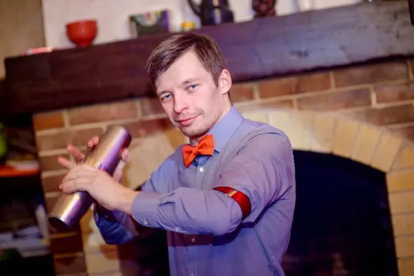 Александр Мельников