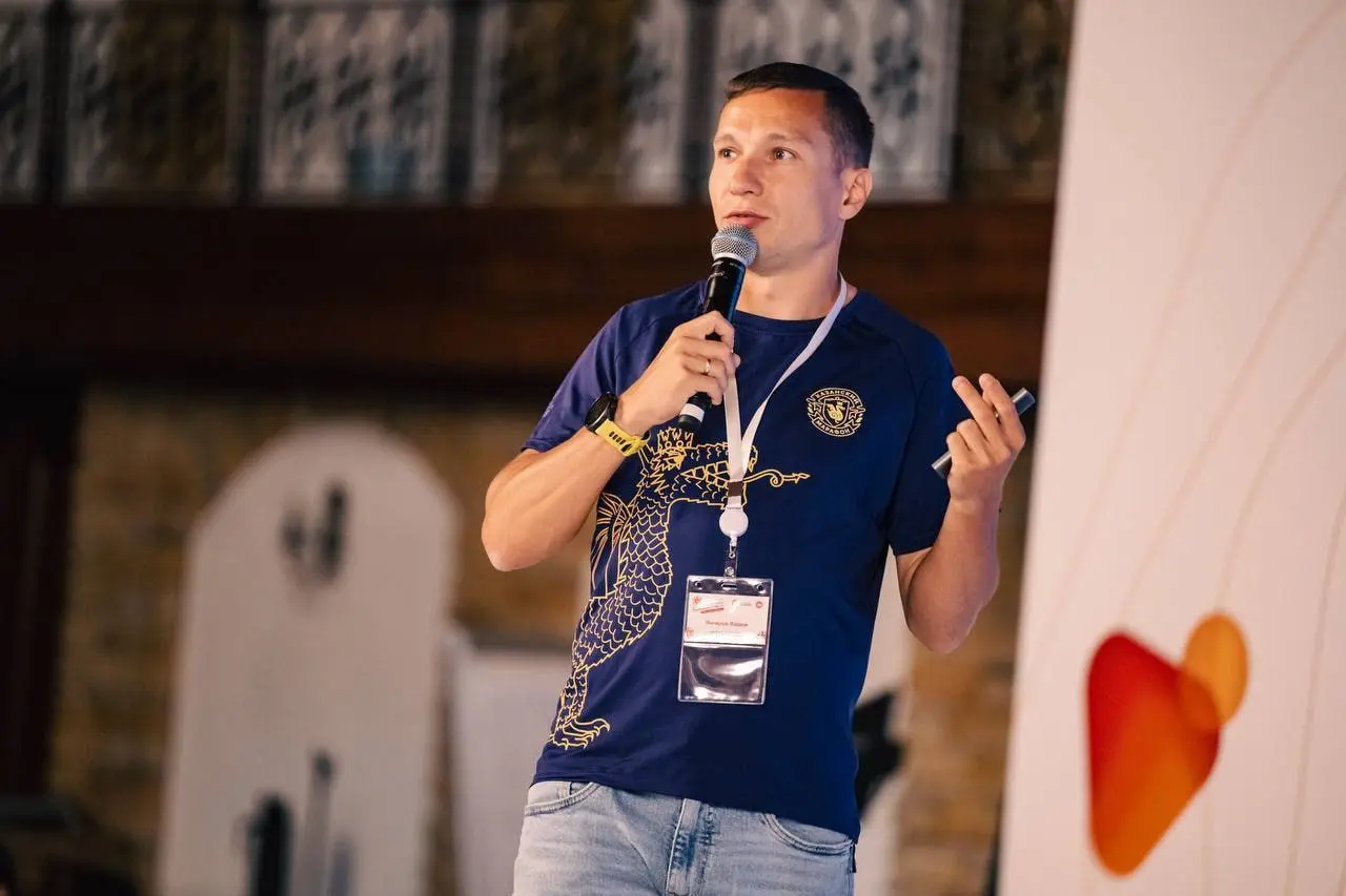 Мы продолжаем разговаривать с интересными людьми и развивать нашу новую рубрику "Интервью с индустрией" | Сетка — социальная сеть от hh.ru