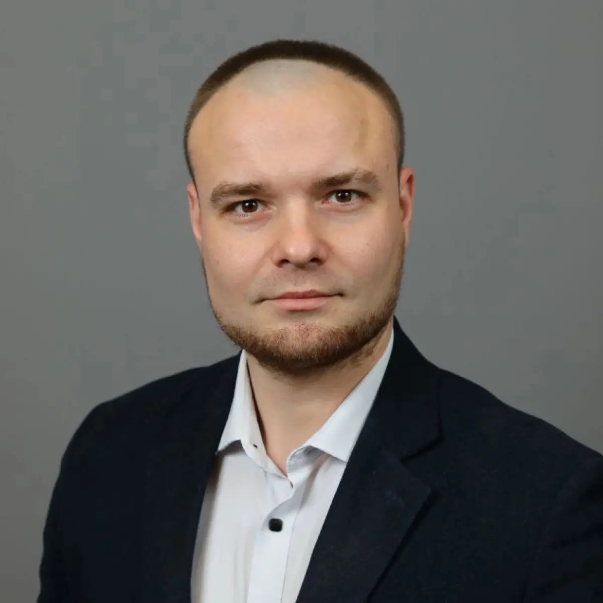 Правильный бизнес-портрет выглядит так | Сетка — социальная сеть от hh.ru