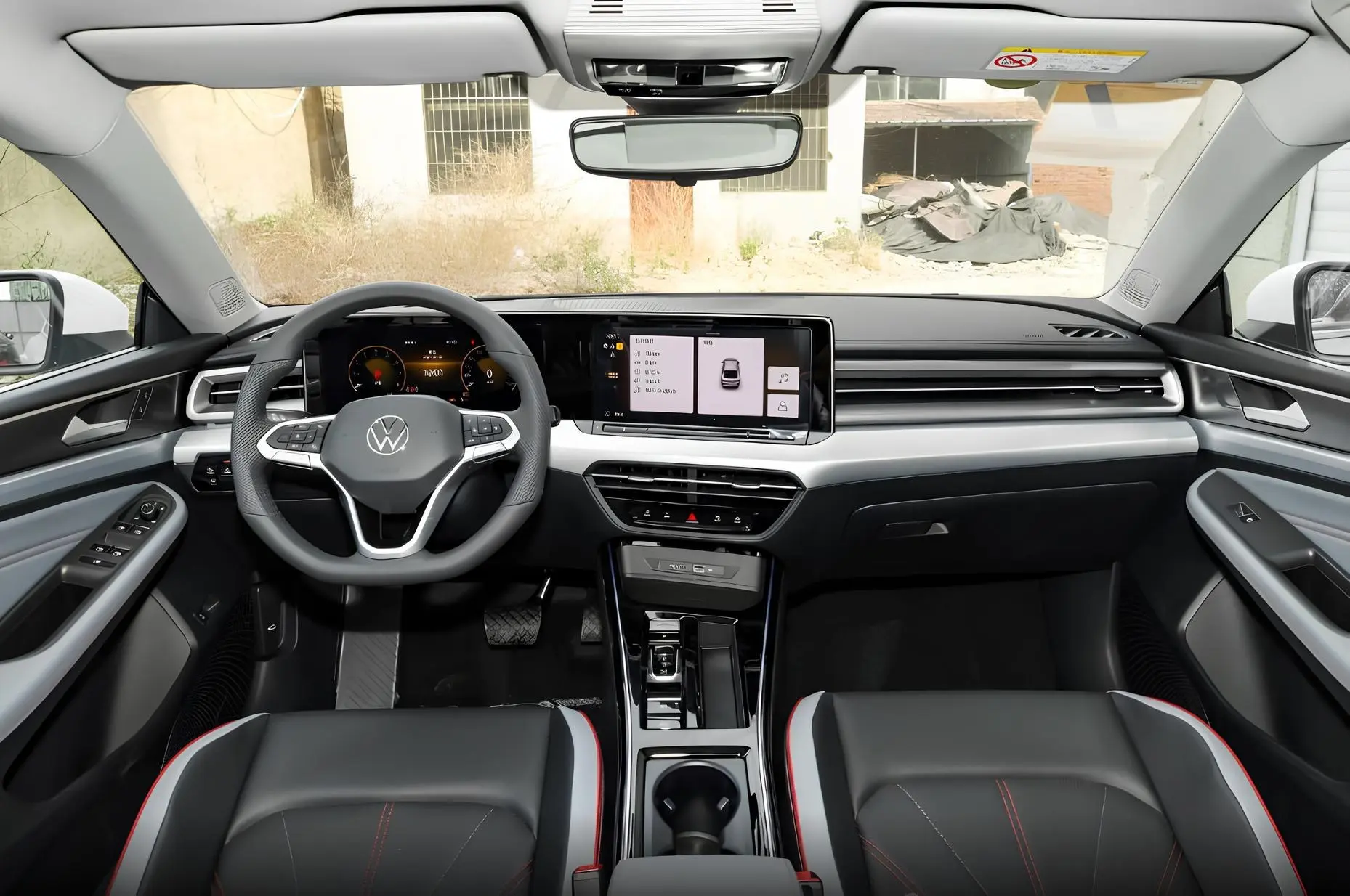 🚘Volkswagen Lamando L Cool Spicy PLUS
✅ 1.4 TSi 150 л.с., передний привод
Едет бодро, кушает мало, выглядит так, будто стоит дороже, чем есть на самом деле
🇨🇳Новый. Китай | Сетка — социальная сеть от hh.ru