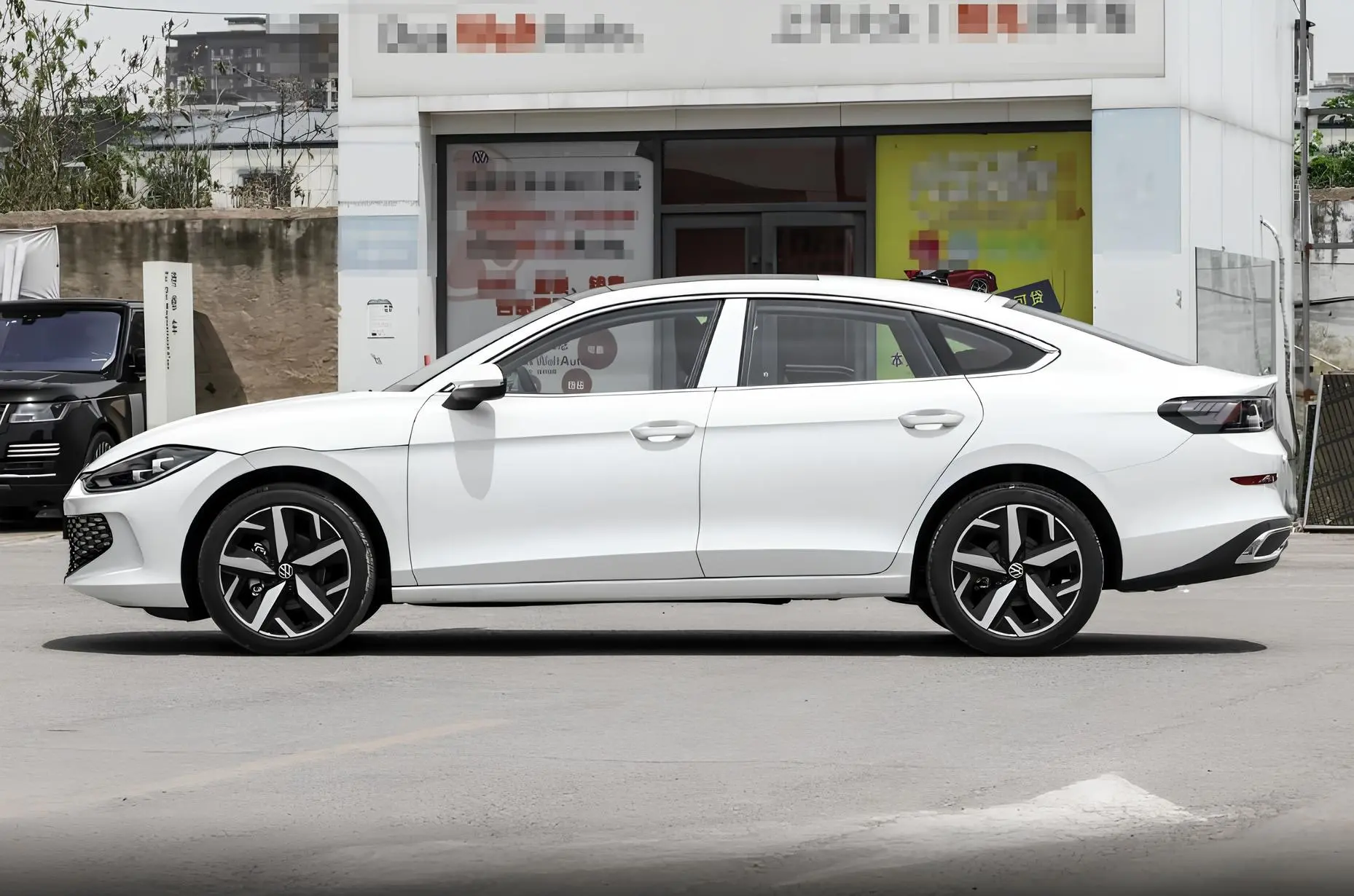 🚘Volkswagen Lamando L Cool Spicy PLUS
✅ 1.4 TSi 150 л.с., передний привод
Едет бодро, кушает мало, выглядит так, будто стоит дороже, чем есть на самом деле
🇨🇳Новый. Китай | Сетка — социальная сеть от hh.ru