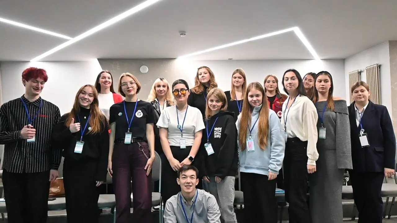 🥰 На прошлой неделе я провела два дея в компании прекрасной молодежи - студентов из разных уголков России | Сетка — социальная сеть от hh.ru