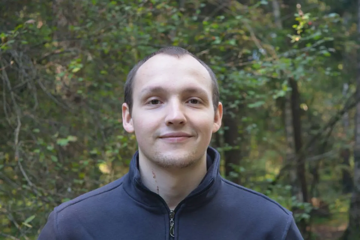 Анатолий Шаров