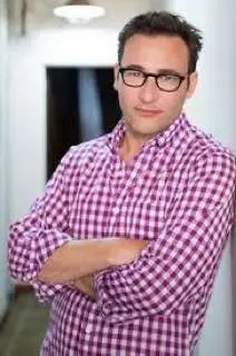 Цитата дня 💫
«Давайте все станем такими лидерами, каких мы пожелали бы себе»
Саймон Синек, писатель и вдохновляющий оратор. | Сетка — социальная сеть от hh.ru