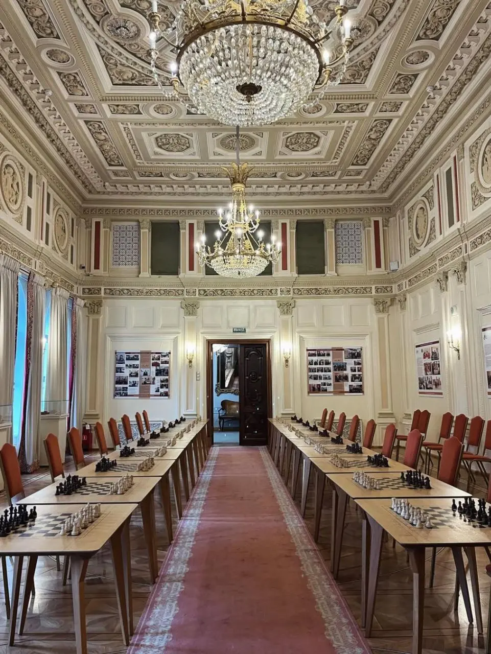 ♟Бесплатное посещение музея шахмат
Вт 17:00, 19:00
Чт 15:30, 17:00
В Музее можно увидеть все, что связано со старинной, но вечно юной игрой — кубки и другие трофеи, завоеванные гроссмейстерами России;... | Сетка — социальная сеть от hh.ru