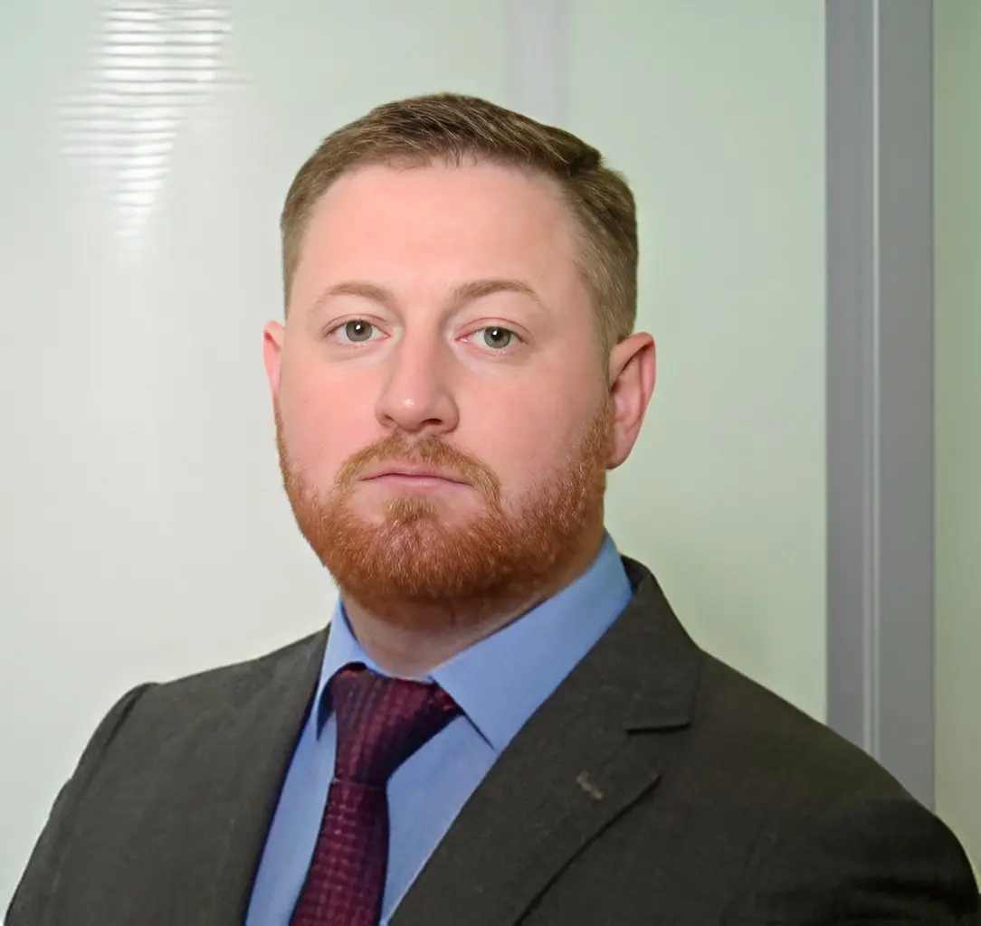 💎 Коллеги, партнеры, рекрутеры! Имею честь порекомендовать сегодня лучшего ТОП-менеджера для ваших самых амбициозных проектов!
Вашему вниманию — Коммерческий директор с опытом трансформации бизнеса в ... | Сетка — социальная сеть от hh.ru