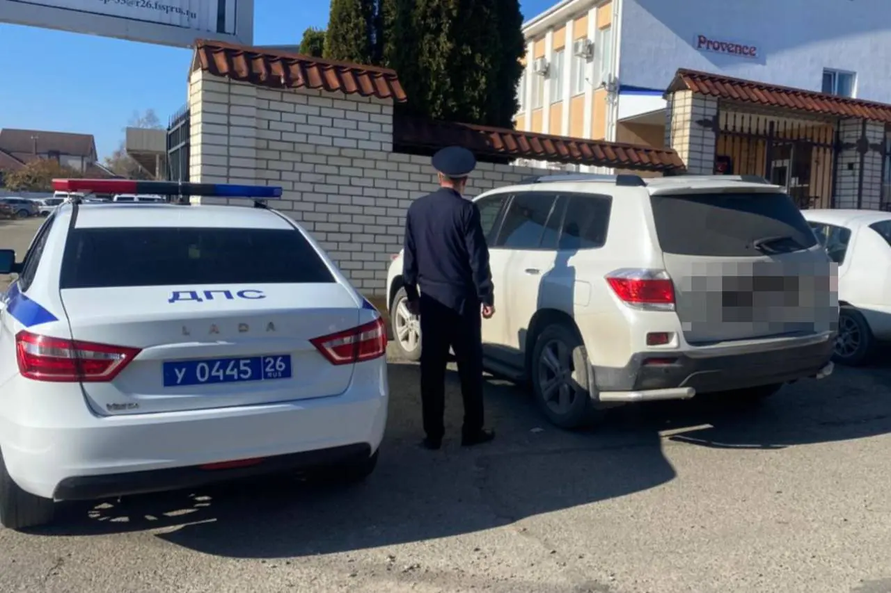 Паутина вычислила водителя с долгами почти в полмиллиона
Система автоматического поиска помогла автоинспекторам отследить маршрут Toyota, водитель которой регулярно нарушал правила и игнорировал штраф... | Сетка — социальная сеть от hh.ru