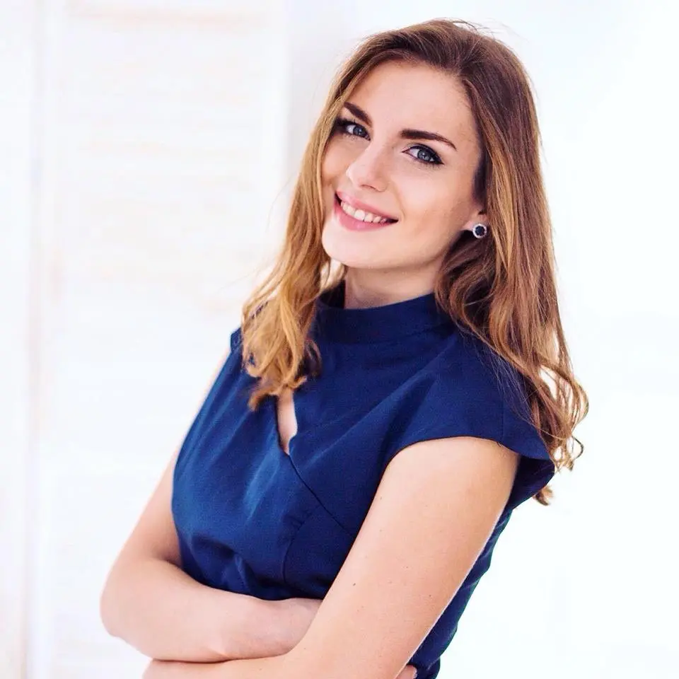 Полина Комарова | Сетка — социальная сеть от hh.ru