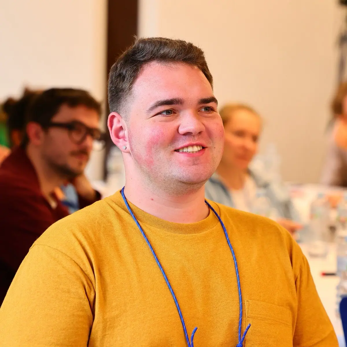 Артём Смирнов | Сетка — социальная сеть от hh.ru