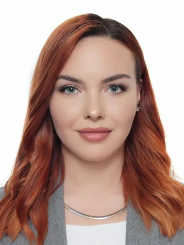 Яна Яук | Сетка — социальная сеть от hh.ru