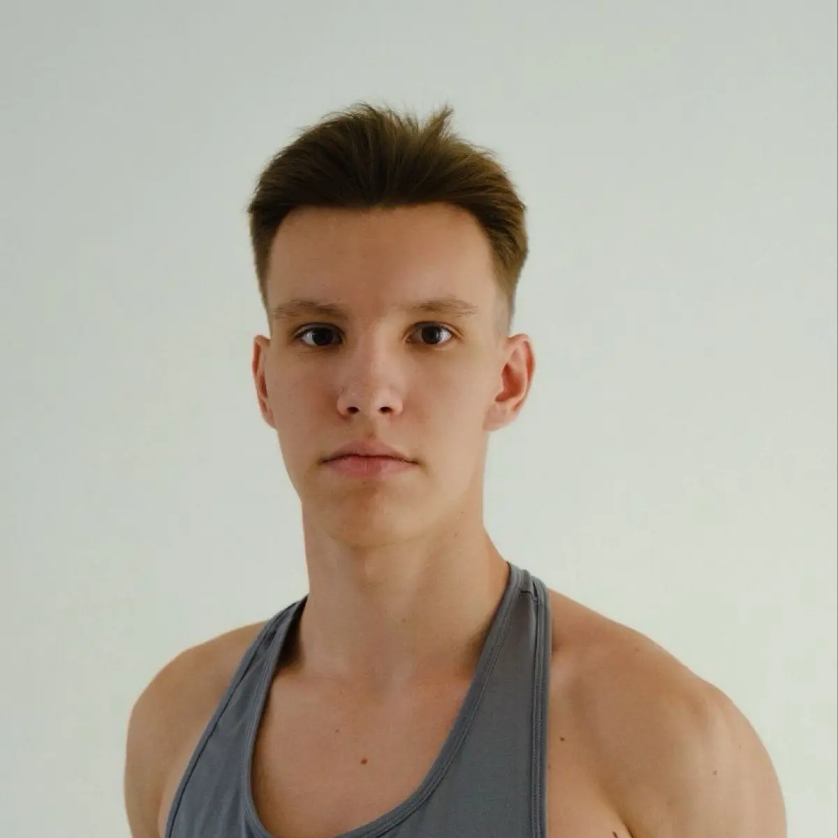 Илья Попов