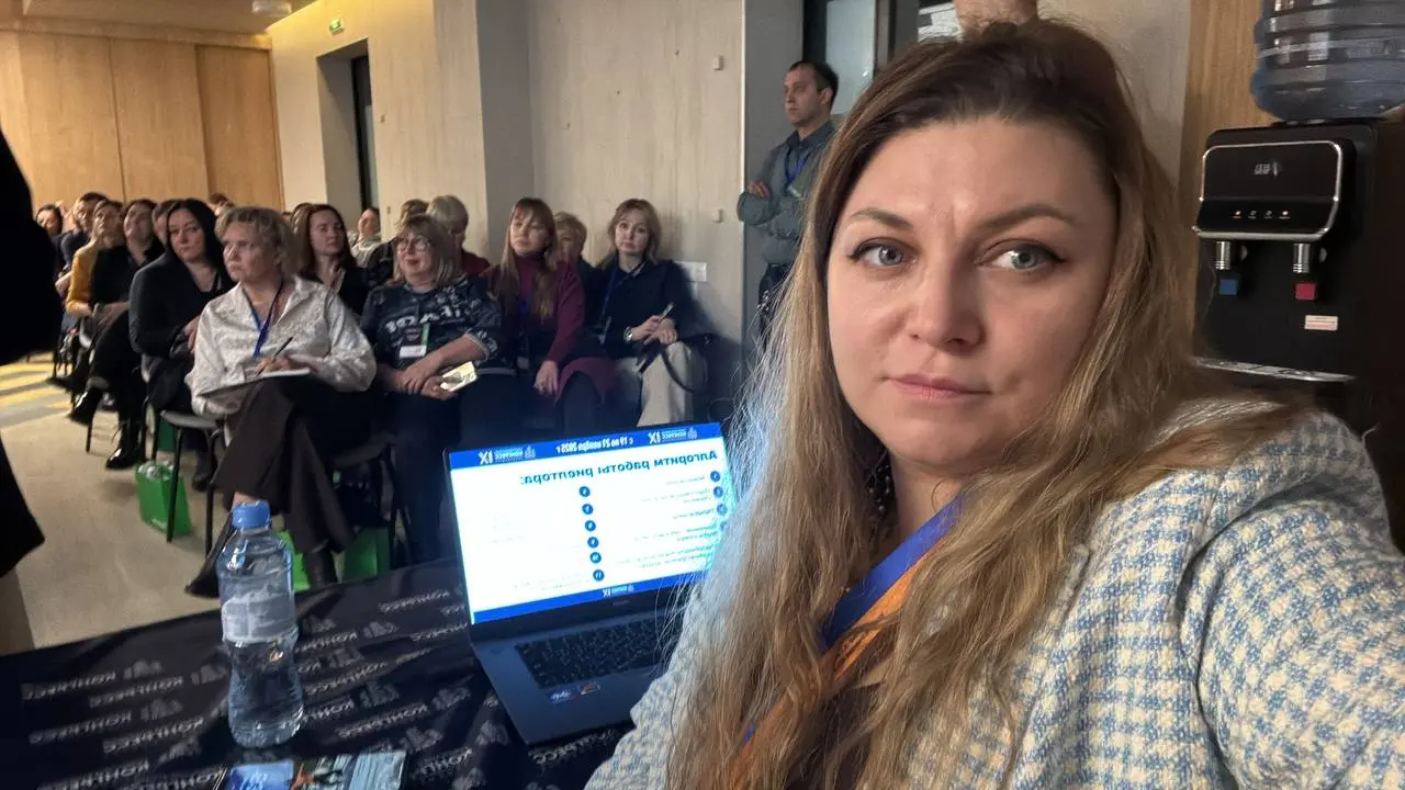 Вчера на Сибирском Жилищном Конгрессе я делилась темой про топ-лист нейросетей для агента | Сетка — социальная сеть от hh.ru