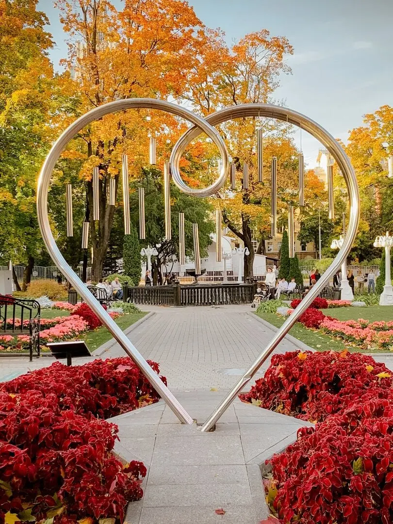 🗣 Бесплатная экскурсия «Истории Сада Эрмитаж»
23 ноября 15:00
Посетители услышат рассказ о том, как жемчужина садово-паркового ансамбля стала центром притяжения оперного, балетного, драматического иск... | Сетка — социальная сеть от hh.ru