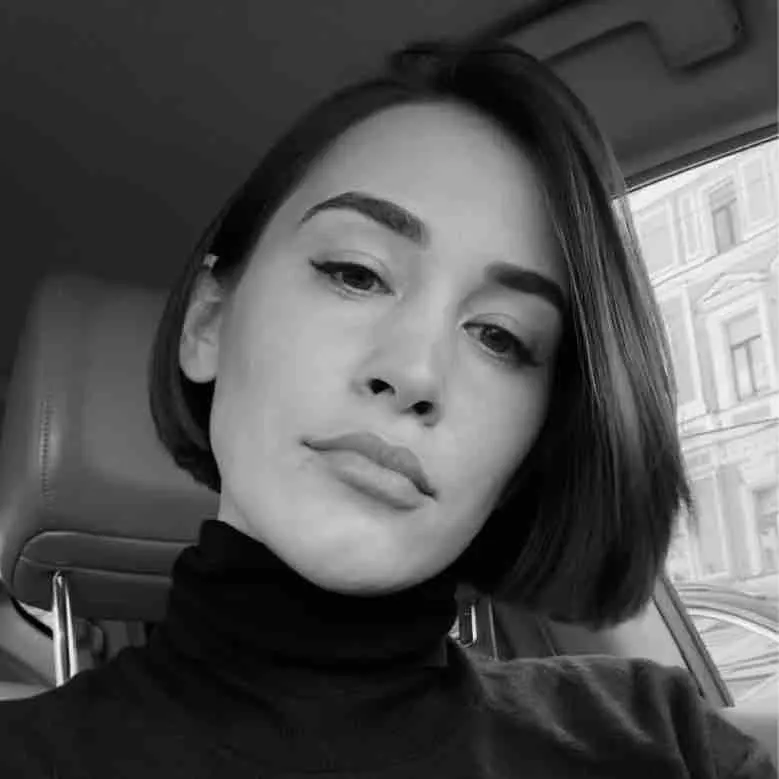 Элина Арсланова