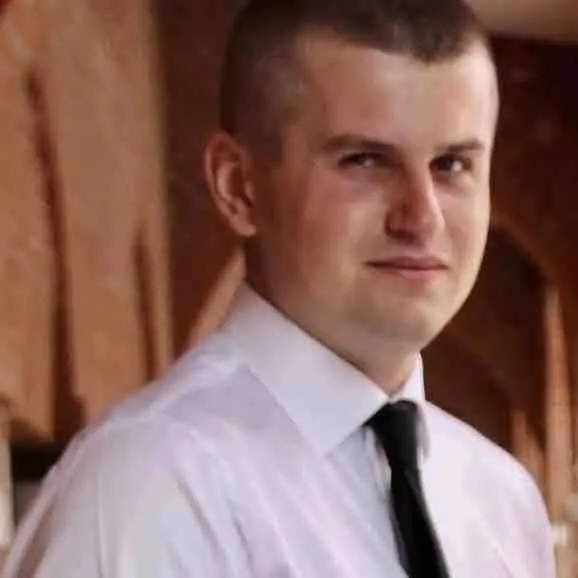 Василий Гусев