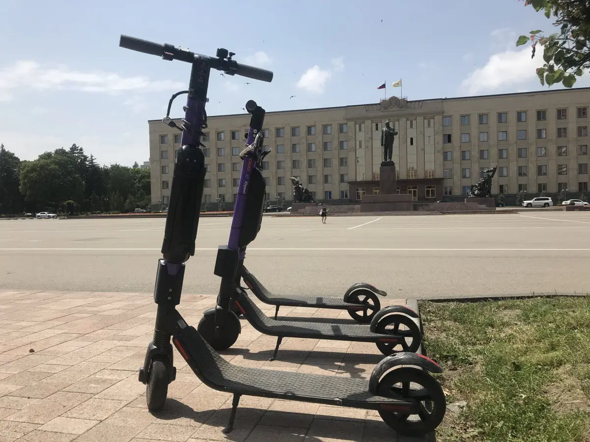 На Ставрополье повторно поднимут вопрос по электросамокатам 🛴
В ходе прямой линии губернатор Ставрополья напомнил, что в прошлом опросе об ограничениях СИМ большинство проголосовали за то, чтобы остав... | Сетка — социальная сеть от hh.ru