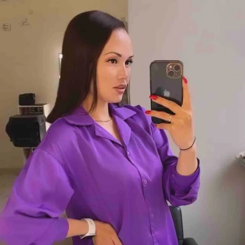 Луиза Султанова