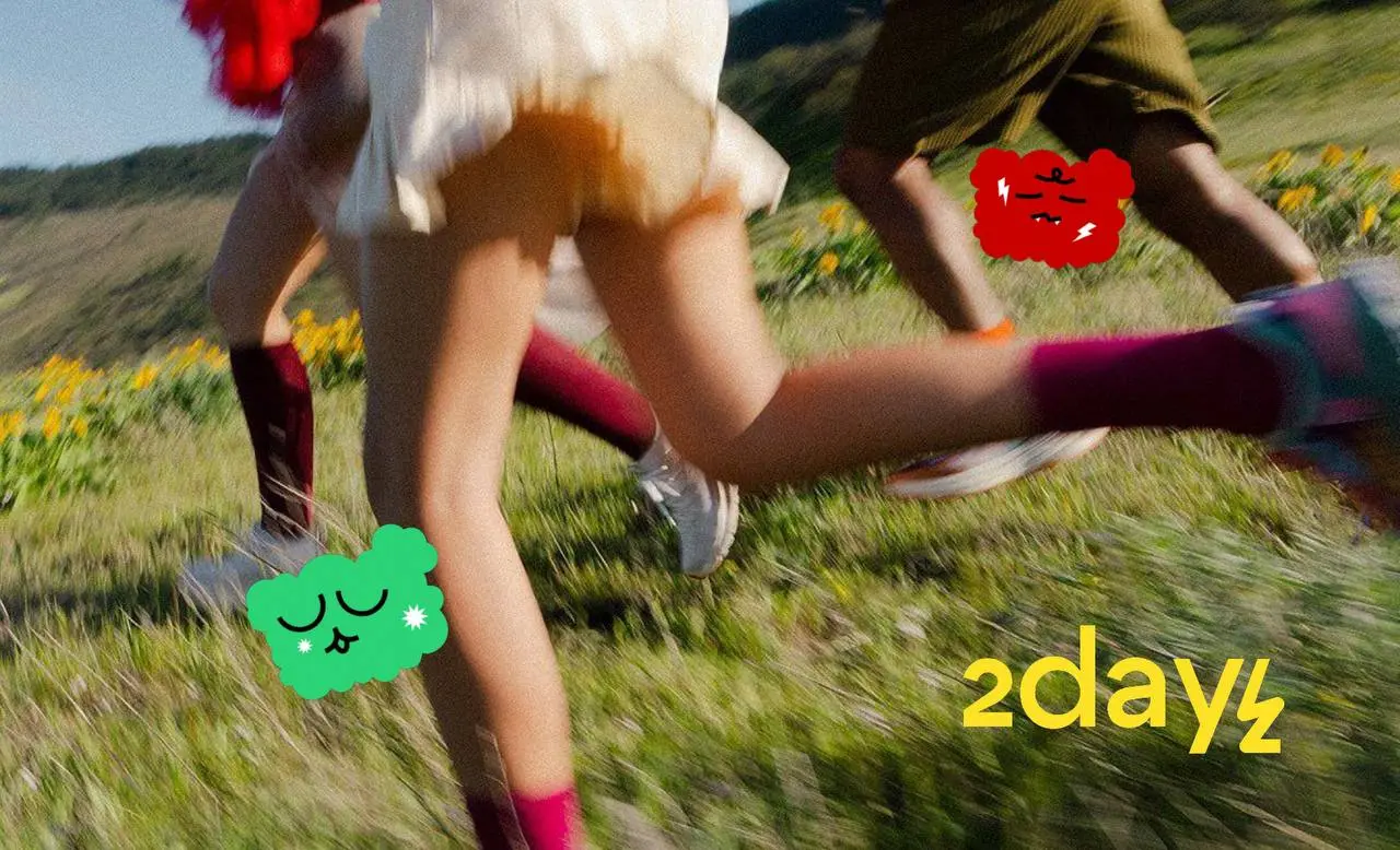 Мобильное приложение — mood tracker “Twoday”
Продолжаю работать на курсе по веб-дизайну и теперь готова представить приложение, отслеживающее эмоциональное состояние | Сетка — социальная сеть от hh.ru