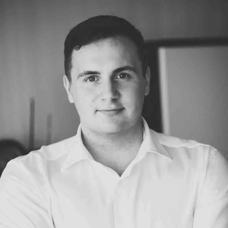 Roman Mergazov | Сетка — социальная сеть от hh.ru