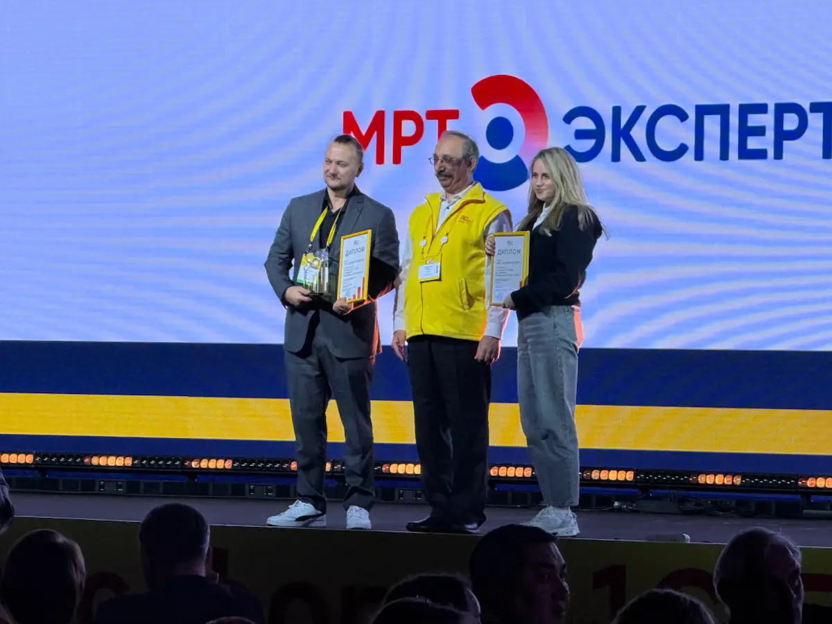 Мы - Лучший проект 1С в отрасли: Здравоохранение | Сетка — социальная сеть от hh.ru