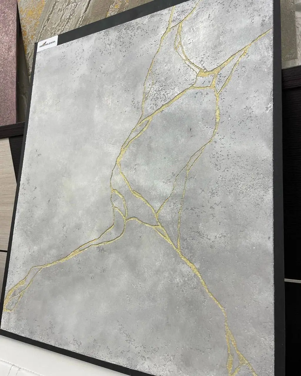 ⭐️ Венецианская штукатурка на извести: в чем главные плюсы ✨
Известковая венецианская штукатурка — это утончённое декоративное покрытие, создающее эффект мрамора или идеально гладкой поверхности 🤍
Осн... | Сетка — социальная сеть от hh.ru