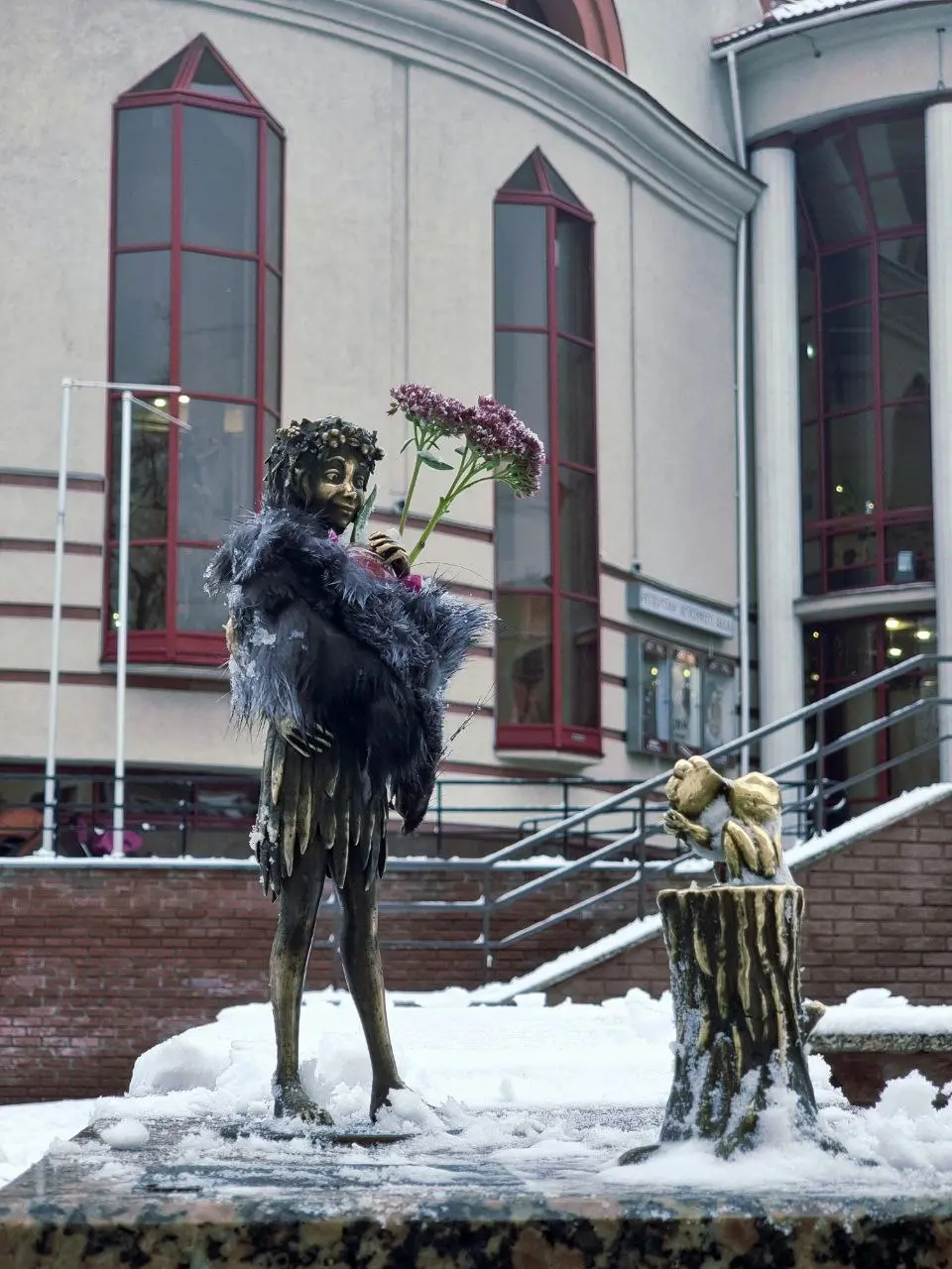 #беседкахохрякова для меня стала местом регулярной рефлексии прошедшей недели. Достаточно часа тишины, созерцания и природы, чтобы сделать какие-то выводы | Сетка — социальная сеть от hh.ru